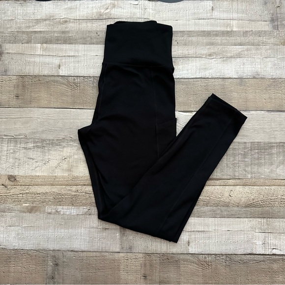 American Eagle Black Leggings - Picture 3 of 4